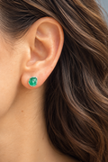 Studs Esmeraldas en Bruto