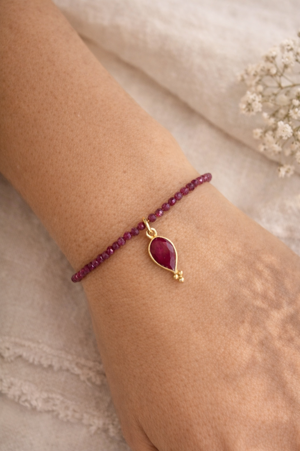 Pulsera Beads de Rubí