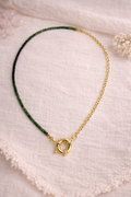 Collar Esmeralda con Broche Timón